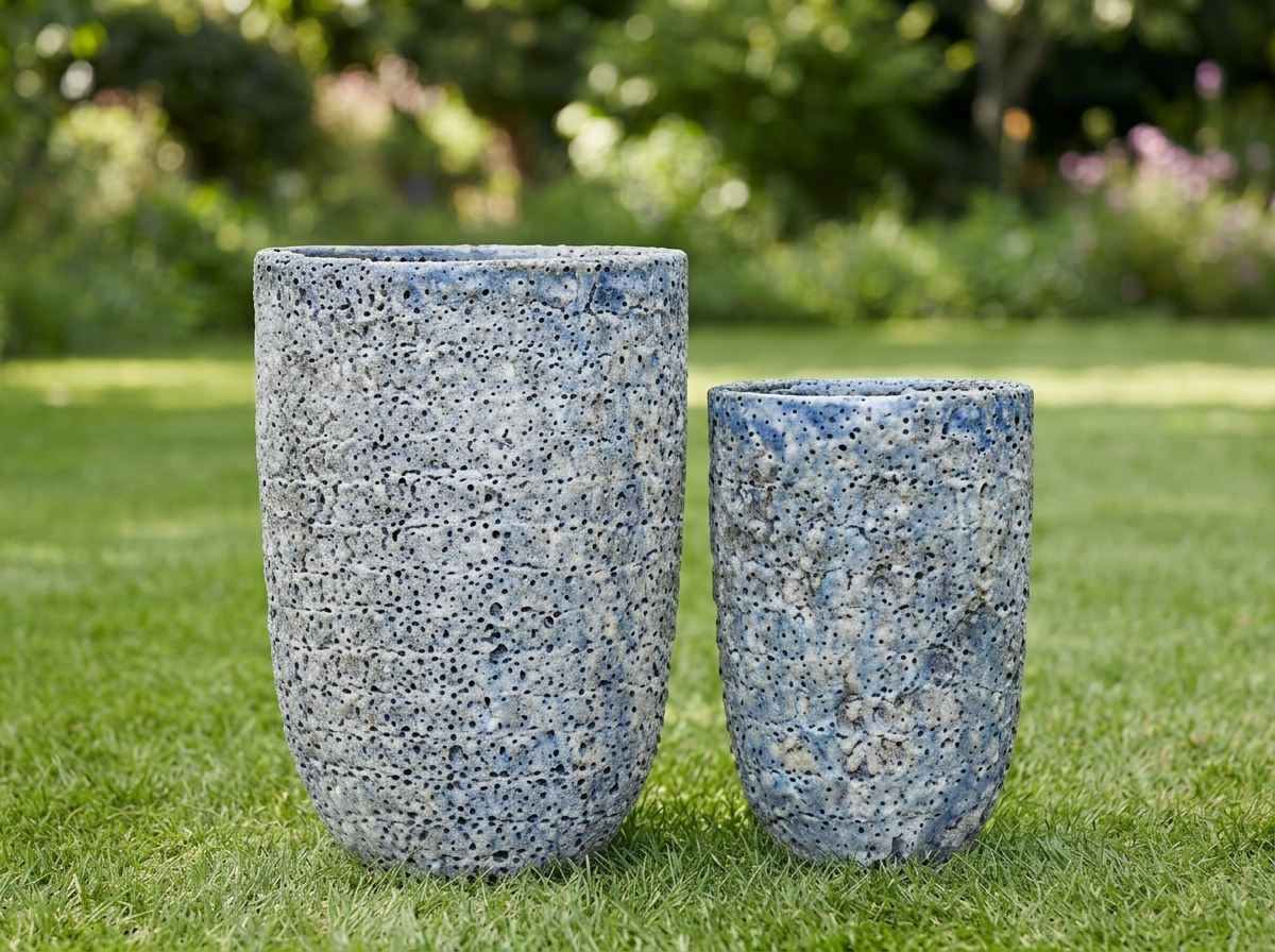ORION PLANTER SET 2 56 56 82 114 114 241 10 WITH DRAINAGE HOLE ORION PLANTER SET 2 56 56 82 114 114 241 10<br />
WITH DRAINAGE HOLE